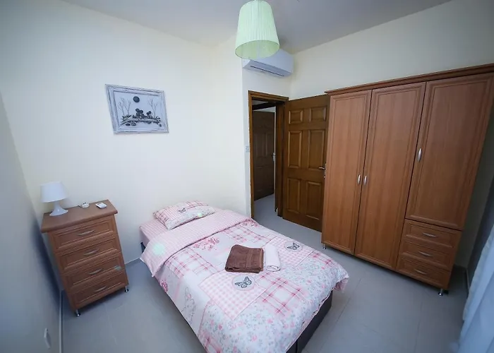 Denge Homes Apartament Nikozja